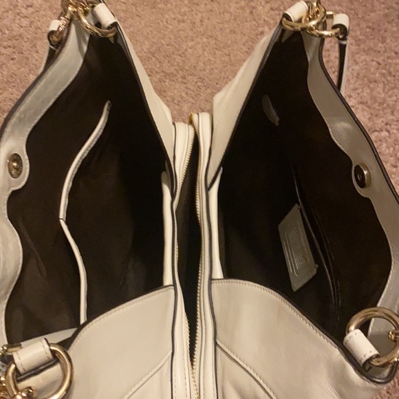 Authentic Coach Shoulder Bag - Picture 3 of 9